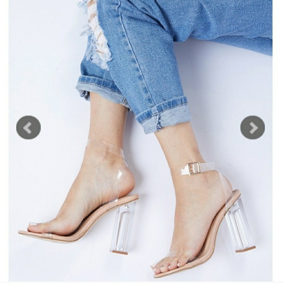 Cape Robbin Shoes - HP 🎉 Cape Robin Glass Spipper Heels